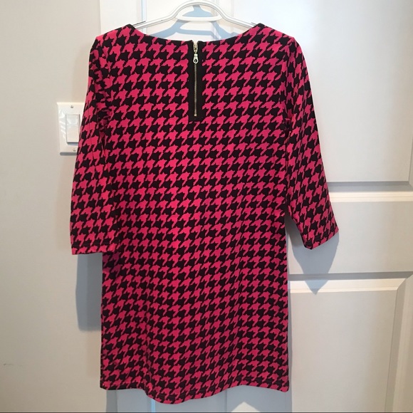 H&M 3/4 sleeved dress - houndstooth pattern - Picture 2 of 5